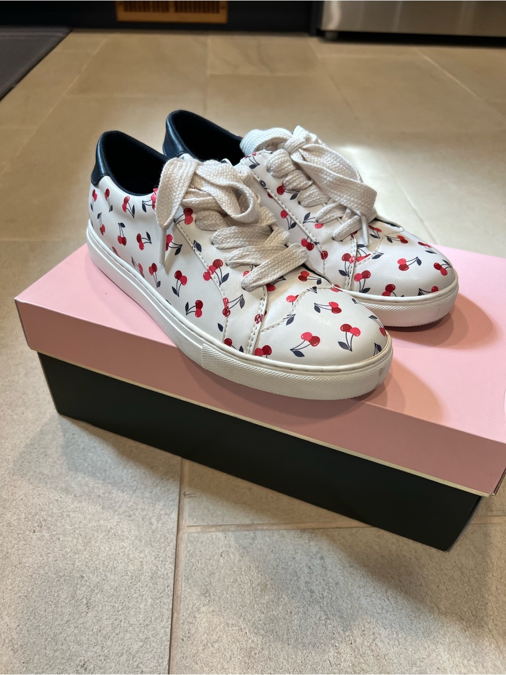 kate spade White Cherry Print Low-Top Sneakers
